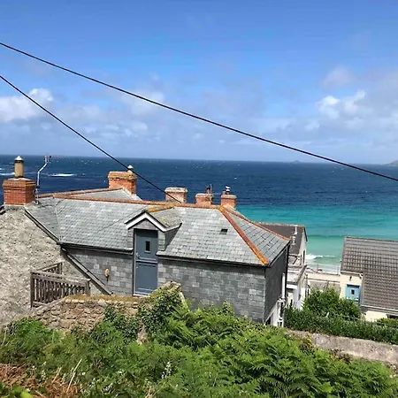 Amazing Seaside Loft Apartment With Sea Views . Sennen Cove Exterior photo